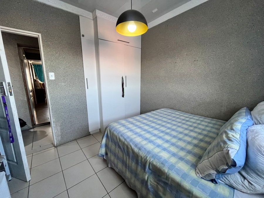5 Bedroom Property for Sale in Mdantsane Eastern Cape